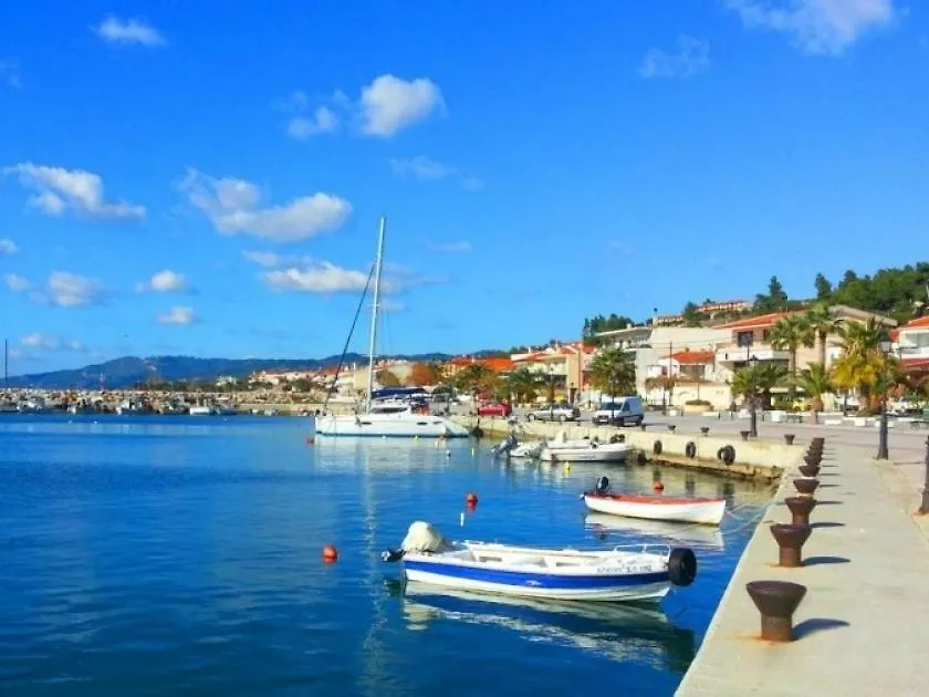 Comfortable Apartment Near The Central Beach Nea Skioni 0*,
